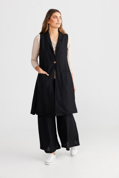 Leonardo Vest Black