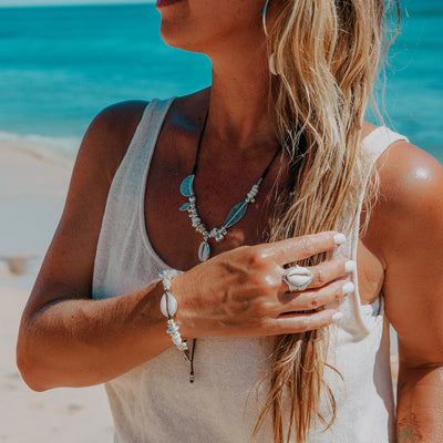 Shoreline Shells Bracelet