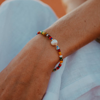 Samba Seas with Pearl Bracelet