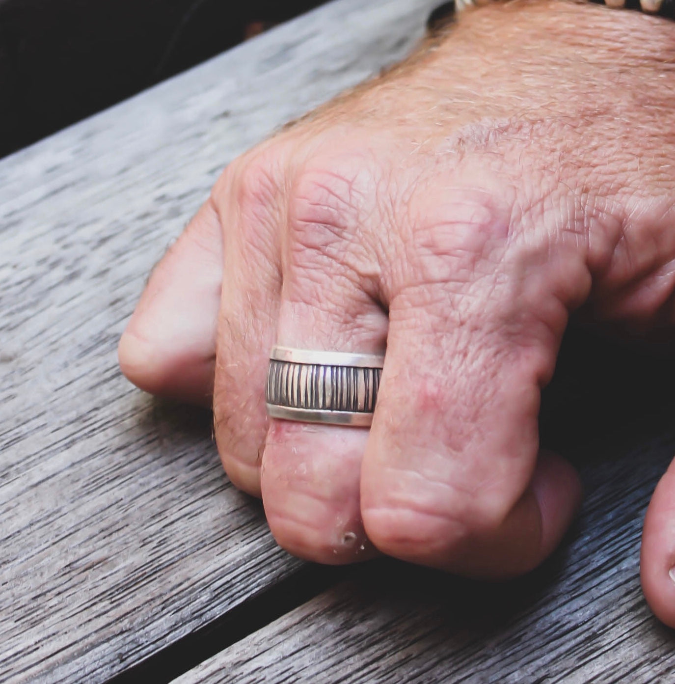 Mens Barrel Ring