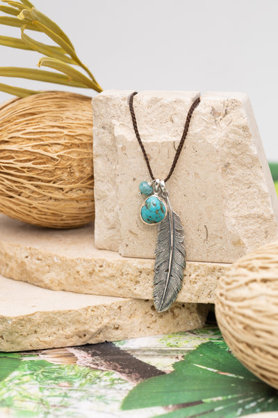 Floating Feather Necklace