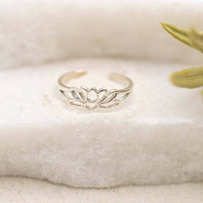 Lotus Toe Ring